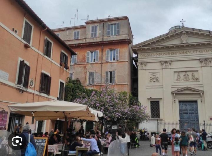 Central Apartment In Trastevere Roma Ngoại thất bức ảnh